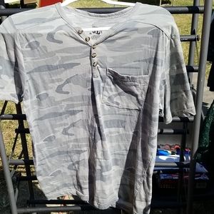 Camo tee